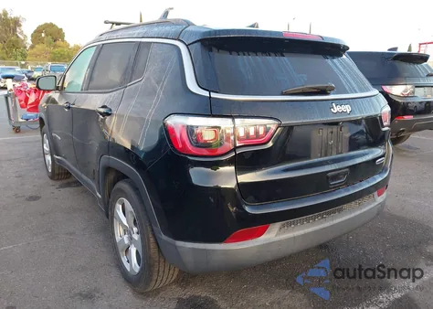 2019 Jeep Compass Latitude Fwd z USA, uszkodzony, nr VIN 3C4NJCBB9KT855353